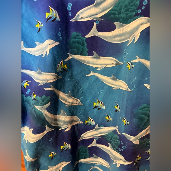 Dolphin Scrub Top - Picture 4 of 6